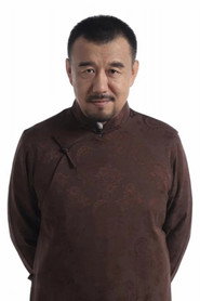 韩龙 portrait