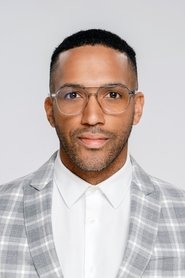 Cesár Sampson as Self - Contestant