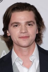 Image Joel Courtney