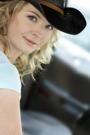 Sarah Groundwater-Law 666x1000
