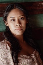 Nayeli Hernandez is Rosa