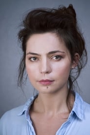 Maria Dinulescu headshot