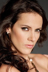 Regina Rojas photo 1