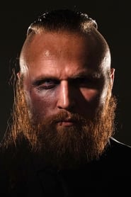 Tom Büdgen is Aleister Black