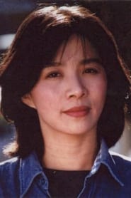 Chi Peng as Mama