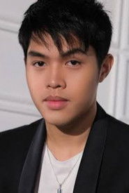 Elijah Canlas photo 5