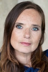 Barbara Stollhans as KTU Beamte