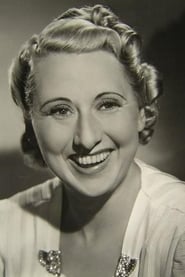 Charlotte Greenwood as Aunt Eller