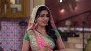Vibhuti and Anita's Changed Behaviour Becomes a Pain For Tiwari