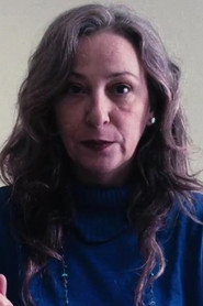 Luciana Paz — cast portrait as Mãe