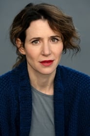 Julia Malik as Rita Jochmann