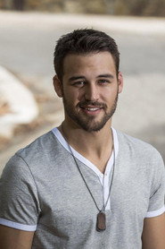 Ryan Guzman 910x1365