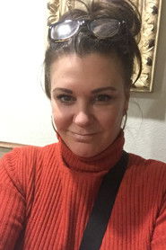 Bobbin Bergstrom as ER Doctor