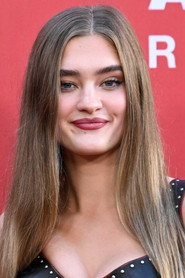 Lizzy Greene