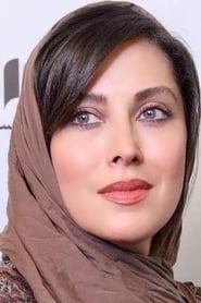Mahtab Keramati as Woman in audience