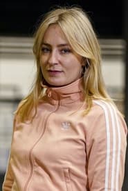 Katinka Lærke Petersen is Louise