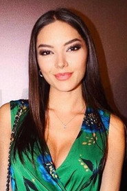 Özüm Çakir