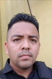 Oliver Avila as Cartel Member