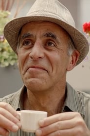 Frank Ferrucci as Waiter