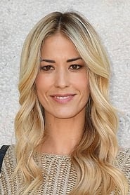 Elena Santarelli as Elisa Leonardi