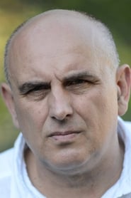 Dusan Rokvic as Landlord