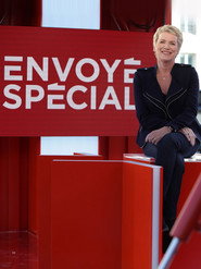 Envoyé spécial постер