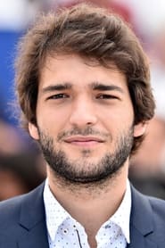 Humberto Carrão is José Inocêncio (Jovem)