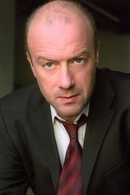 Yasen Peyankov as Gregor