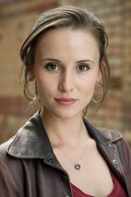 Profile picture of Peri Baumeister who plays Sara
