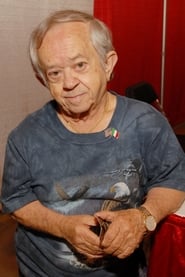 Felix Silla as Waiter at Safari Club (uncredited)