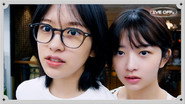 What's IVE's Favorite Shop? Exploring Jakarta's Supermarkets (with ANYUJIN x REI)