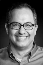 Tony Arbelaez as Medina Family Member