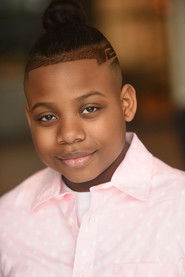 Ashton Mccorvey as Fair Minor (uncredited)