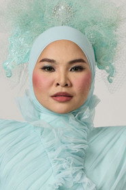 Aina Abdul