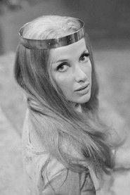 Justine Lord is Dr. Liz McNeal