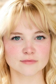 Mackenna Shults photo 2