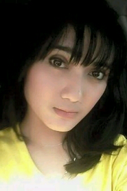 Revi Mariska 300x450