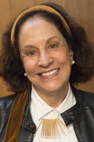 Stella Miranda is Dercy Gonçalves