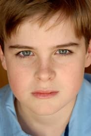 Aidan Mitchell as Simon McCallister