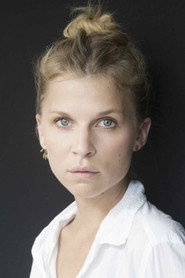 Clémence Poésy photo 4
