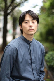 山本晃大