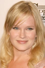 Nicholle Tom as Molly Samson