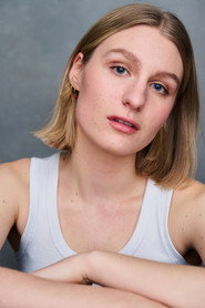 Sadie Everhart — cast portrait as Lexi