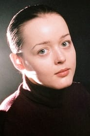 Anna Cobb as Kayla