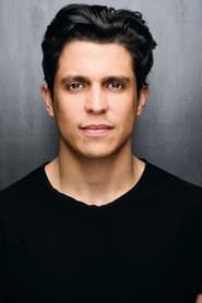 Johnny Rivas as Ernesto Gonzalez