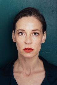 Anneke Schwabe as Tatjana Reiher