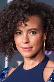 Parisa Fitz-Henley is Julia