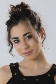 Aina Quiñones as África