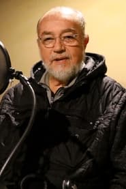 José Lavat is Don Poncho (voice)