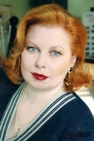 Yuliya Yakovleva as Beautician